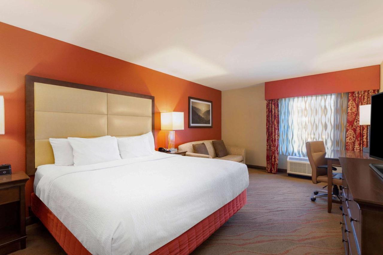 La Quinta By Wyndham Pigeon Forge Hotel Ngoại thất bức ảnh